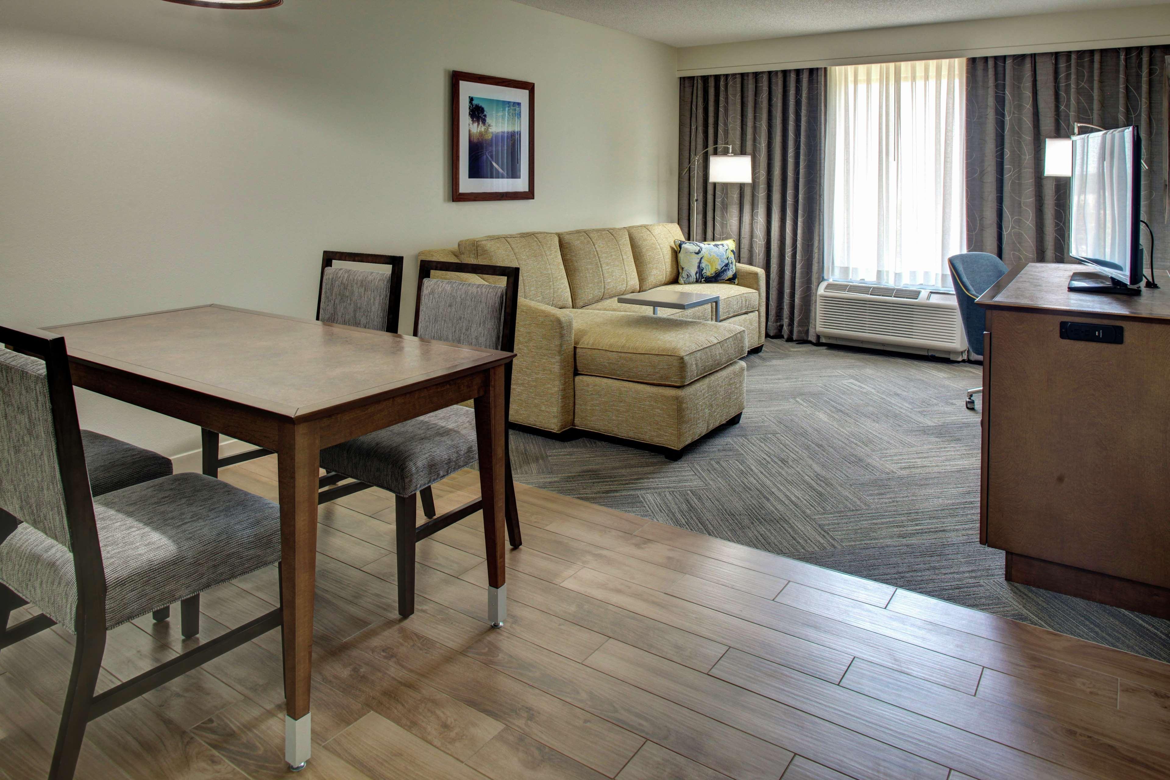 Hampton Inn & Suites At Lake Mary Colonial Townpark エクステリア 写真