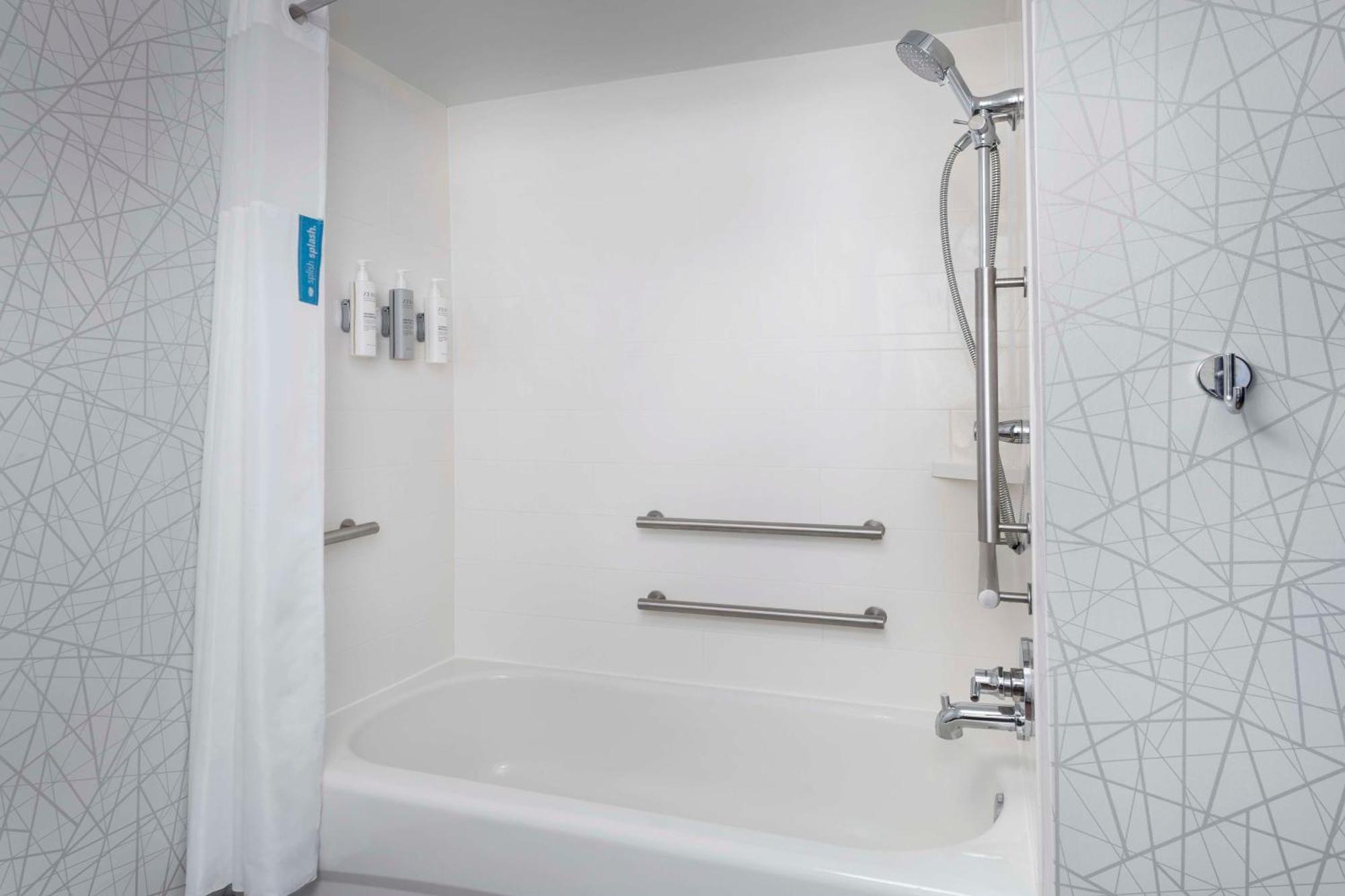 Hampton Inn & Suites At Lake Mary Colonial Townpark エクステリア 写真