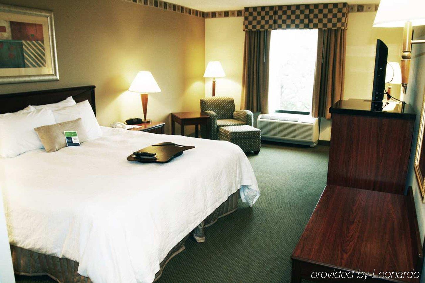 Hampton Inn & Suites At Lake Mary Colonial Townpark 部屋 写真